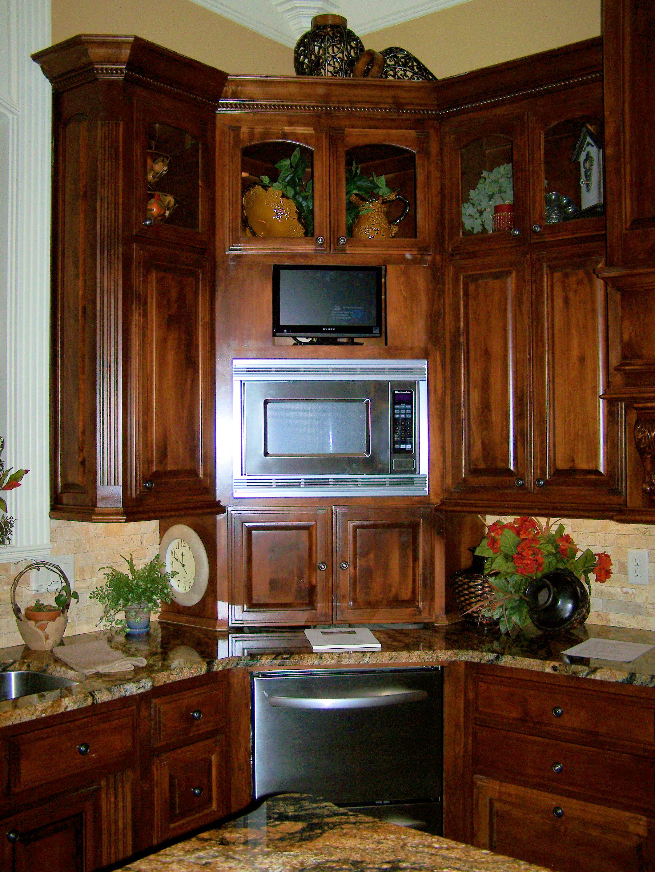 kitchen cabinets corner ideas photo - 7