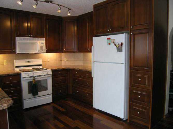 kitchen cupboard stains photo - 5