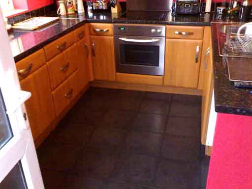 kitchen floor tiles black photo - 9