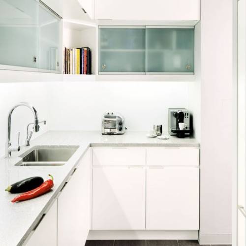 l-shaped kitchen for small space photo - 1