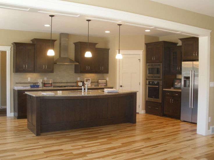 l shaped kitchen with corner pantry photo - 1