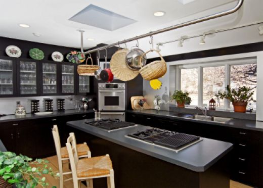 make black kitchen cabinets work photo - 2