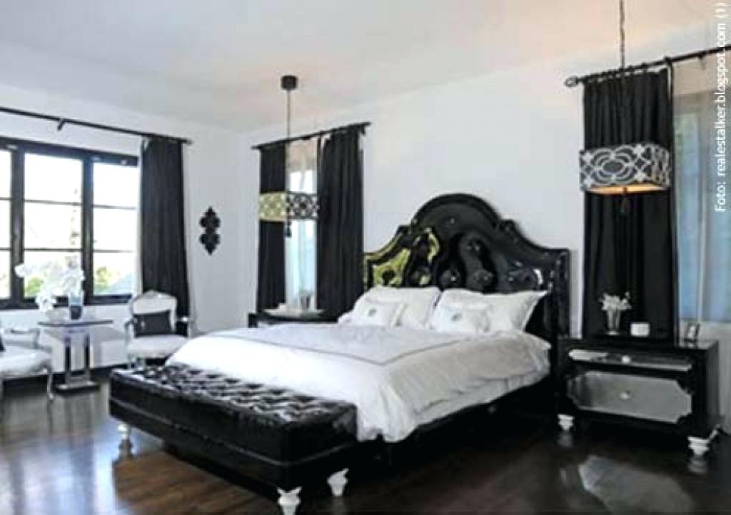 master bedroom black furniture photo - 8