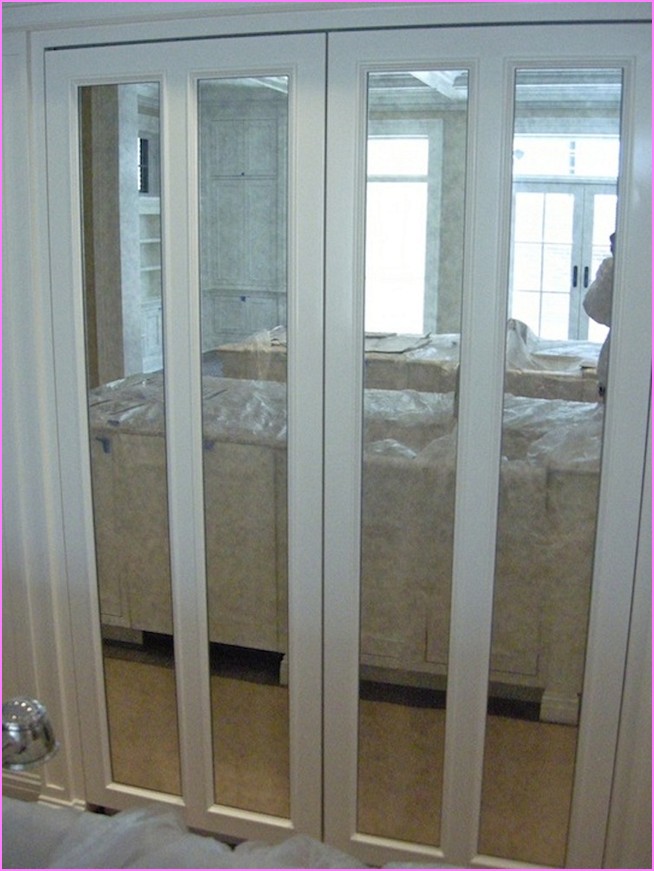 mirrored closet doors bifold photo - 2