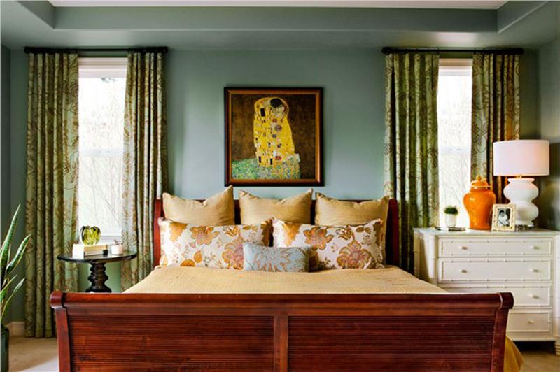 ways match mismatched bedroom furniture