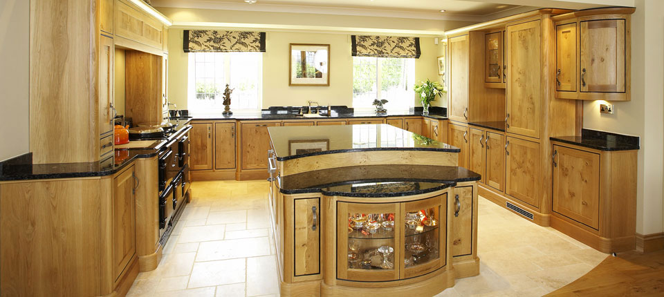 oak country kitchen designs photo - 2