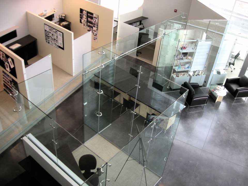 office cubicle glass walls photo - 6