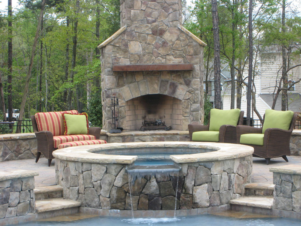outdoor kitchen fireplace photo - 10