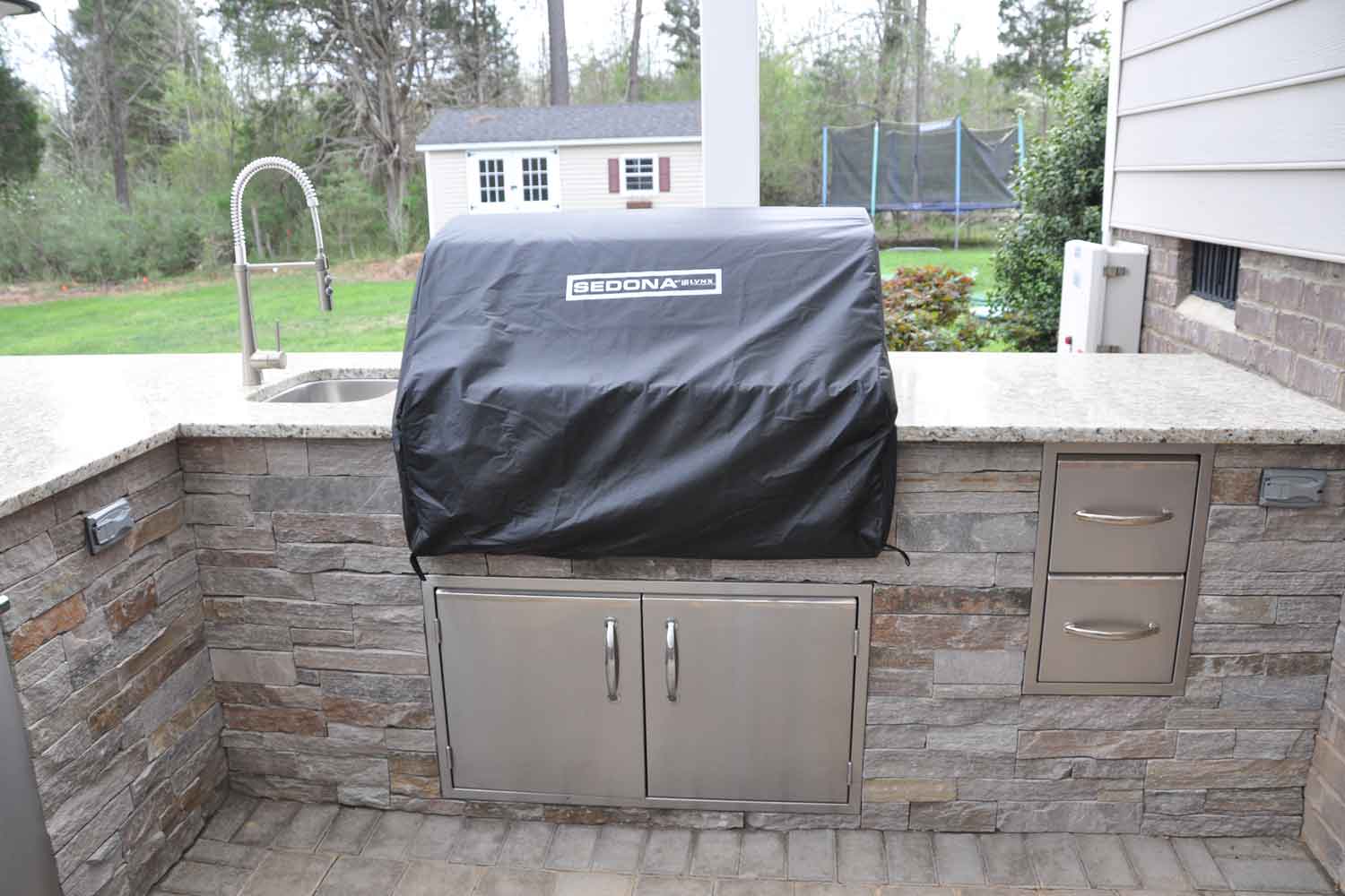 outdoor kitchen granite countertops photo - 10