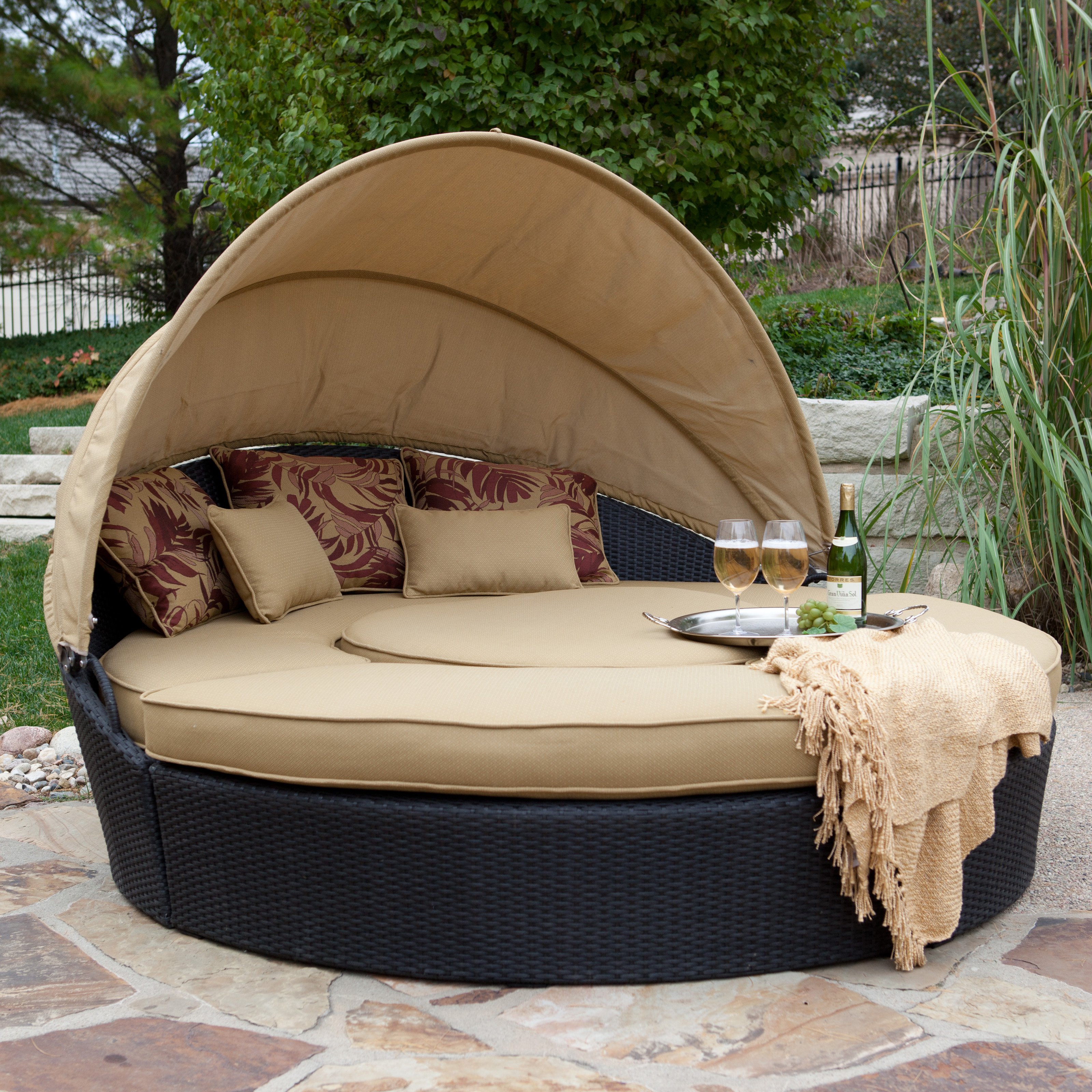 outdoor lounge bed chair photo - 7