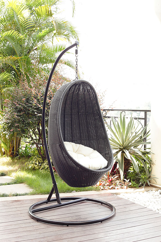 outdoor wicker egg chair photo - 5