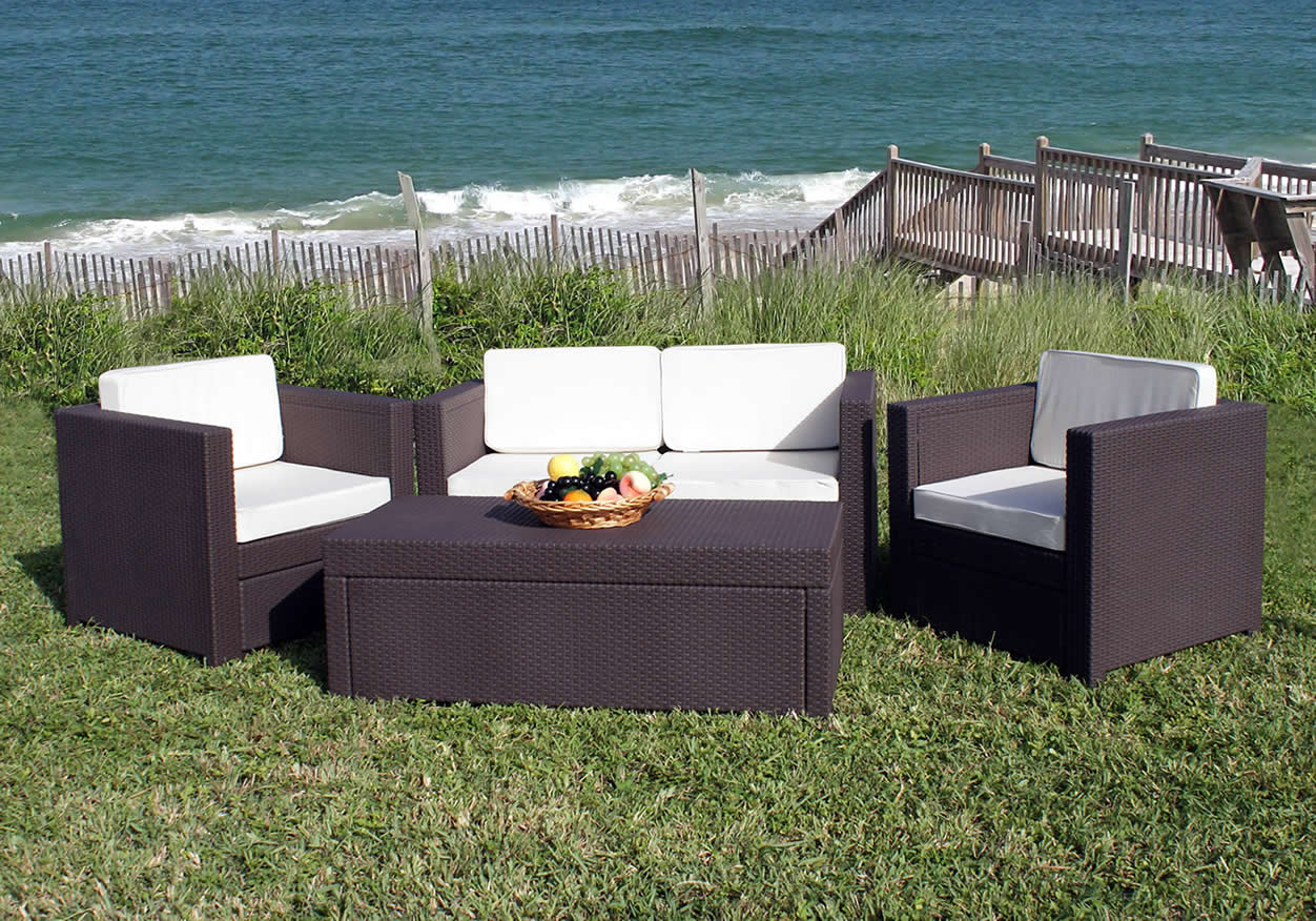 outdoor wicker furniture for small spaces photo - 10