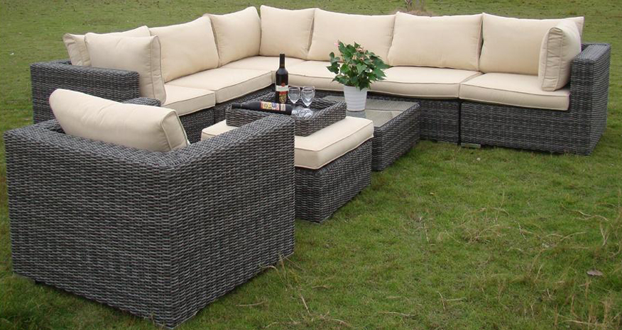 outdoor wicker furniture for small spaces photo - 3