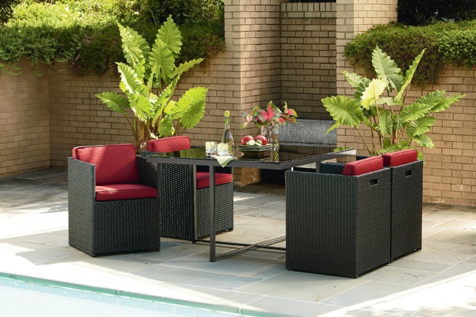 outdoor wicker furniture for small spaces photo - 4