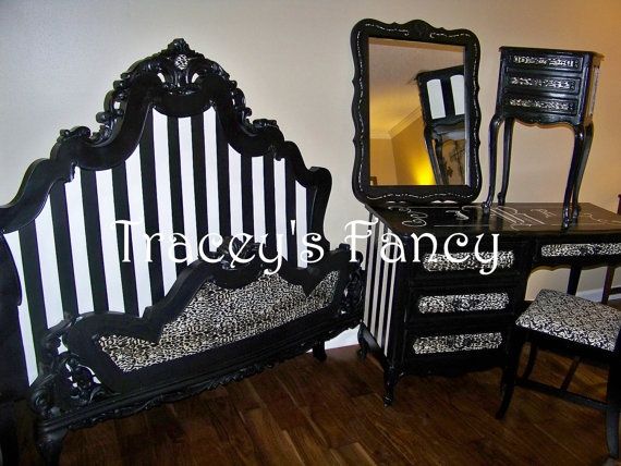 parisian mirrored bedroom furniture photo - 10