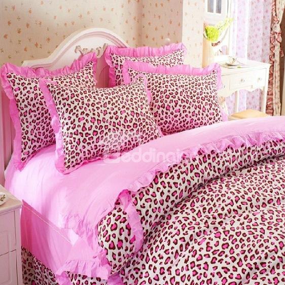 pink cheetah print bedroom photo - 6