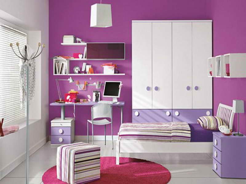 purple coloured rooms photo - 2