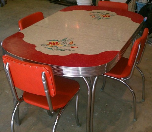 red retro kitchen table chairs photo - 1