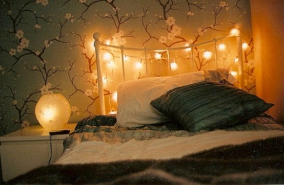 romantic bedroom lamp photo - 4