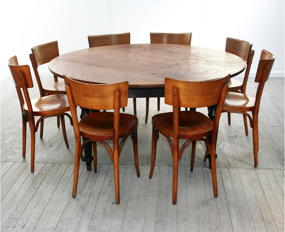 round dining tables for 8 photo - 2