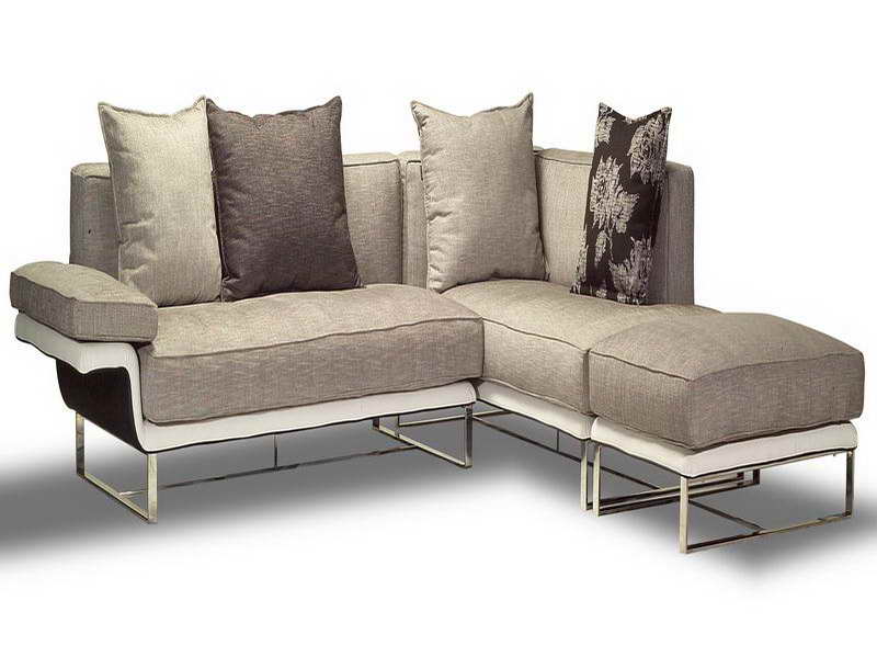 sleeper sofa for small spaces photo - 5