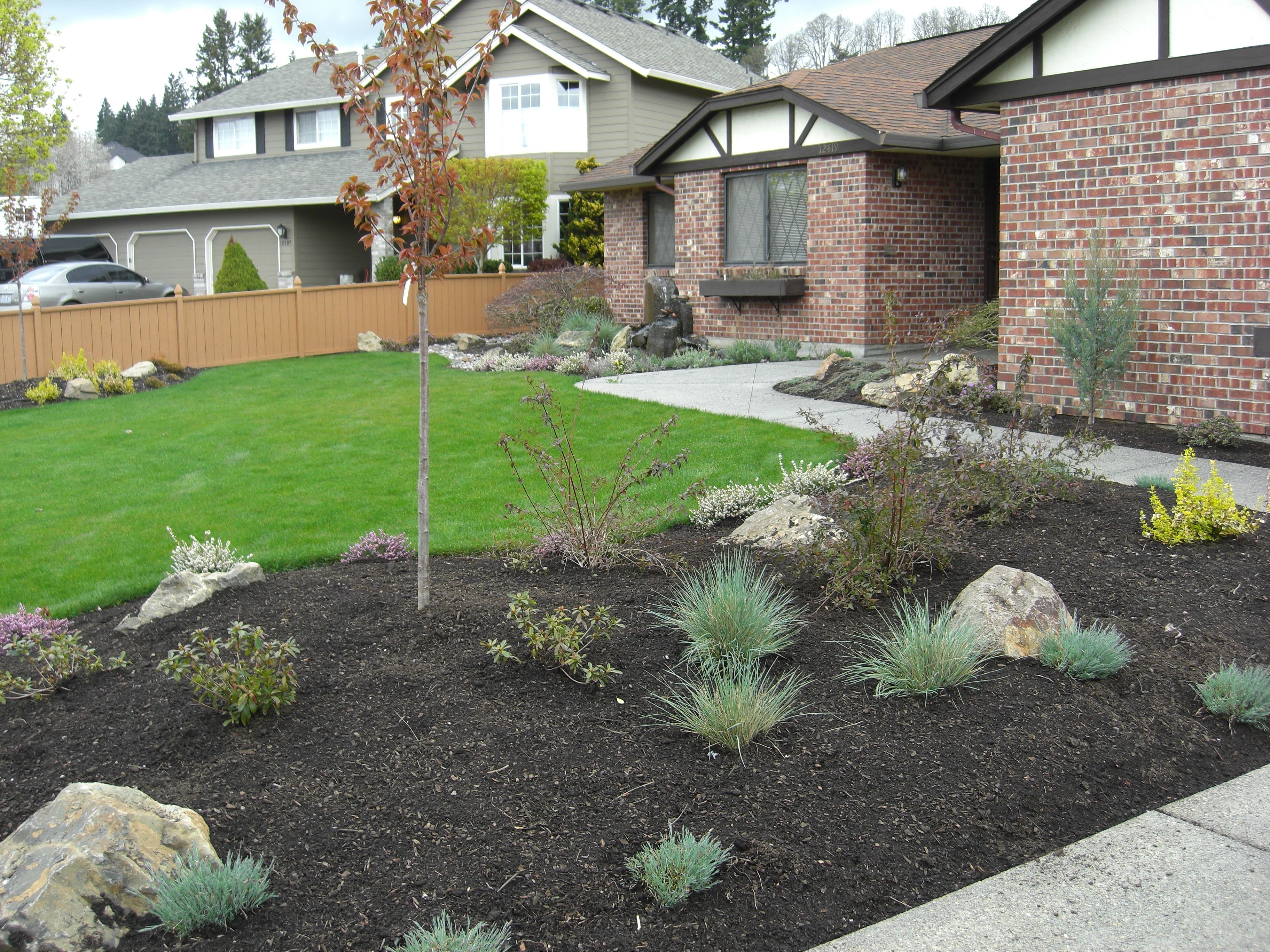 sloped front garden ideas photo - 6