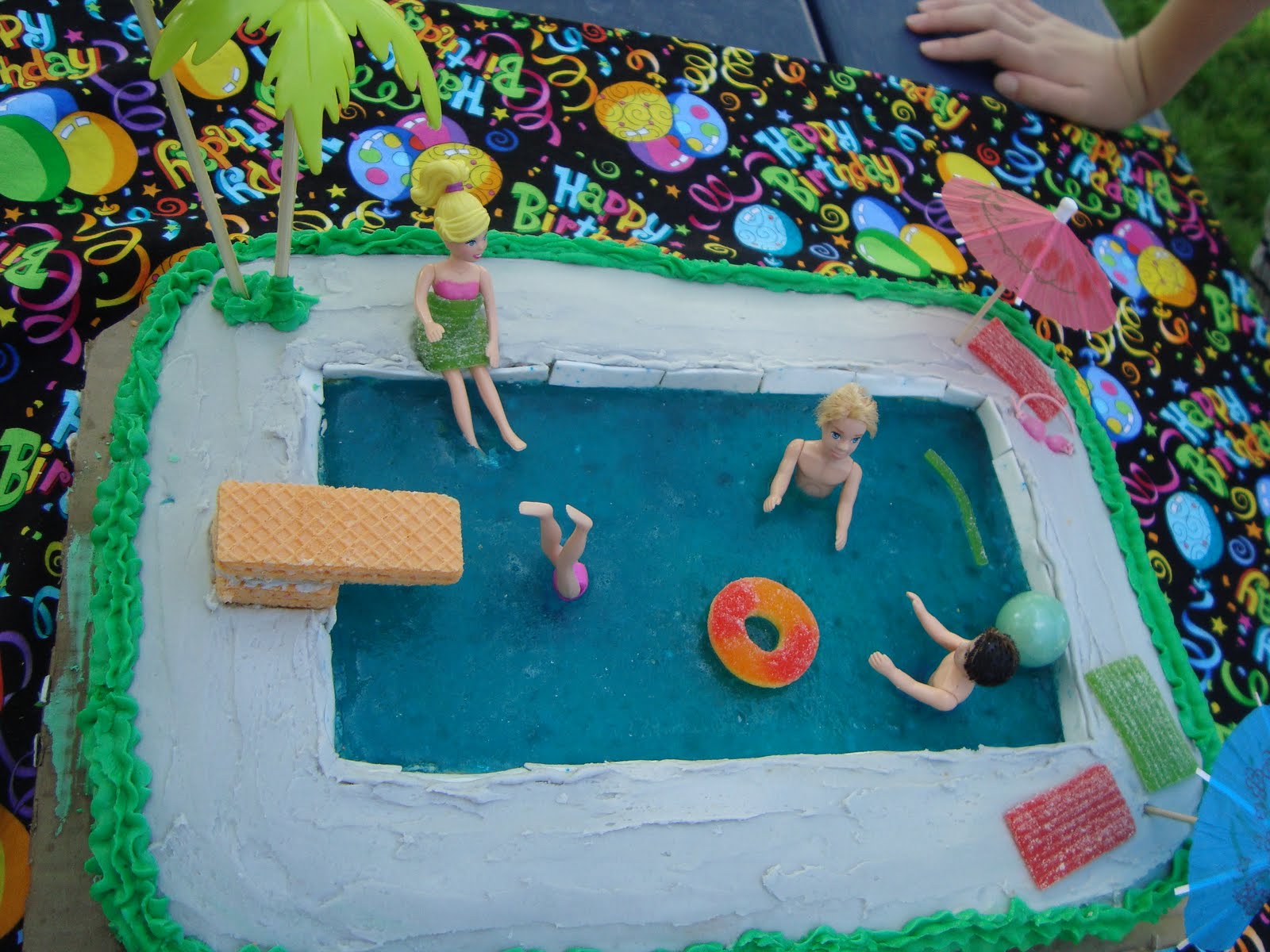 swimming pool birthday ideas photo - 7