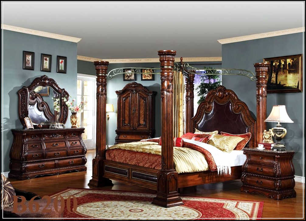 traditional bedroom chairs photo - 9