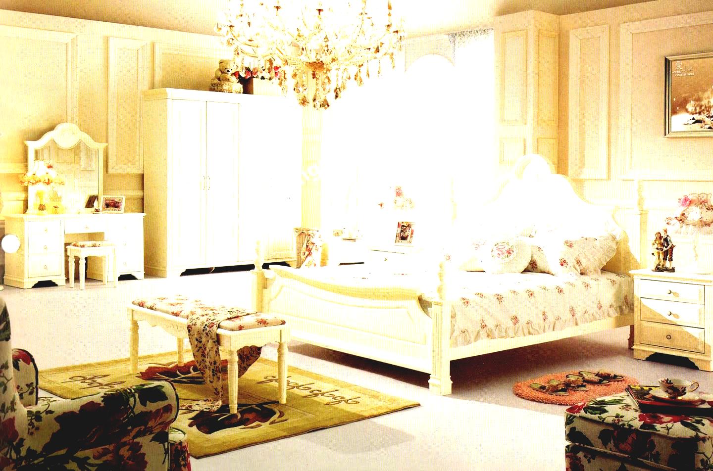 traditional home bedroom sweepstakes photo - 6