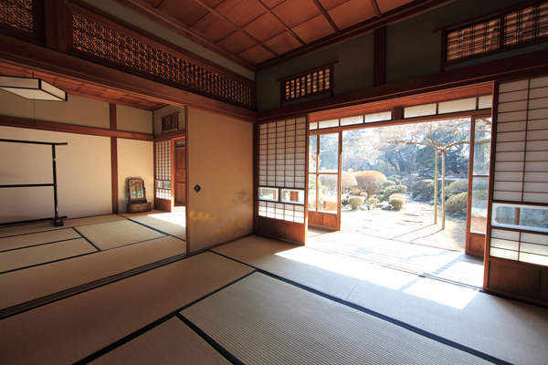 traditional japanese house interior photo - 5