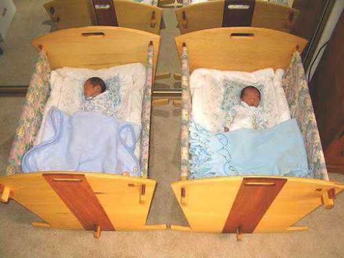 twin baby crib divider photo - 8