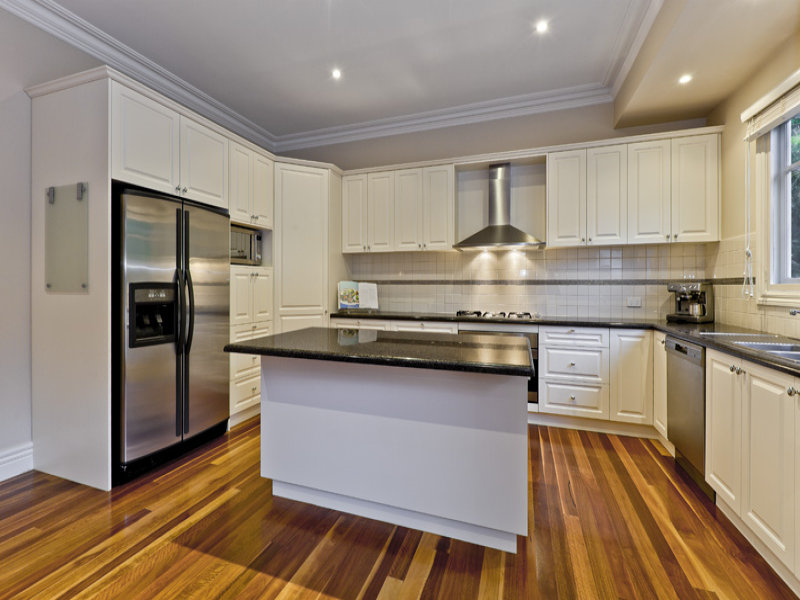 u shaped kitchen with island bench photo - 6