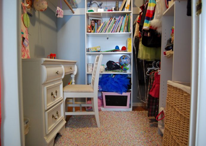 walk in closet designs for teenagers photo - 8