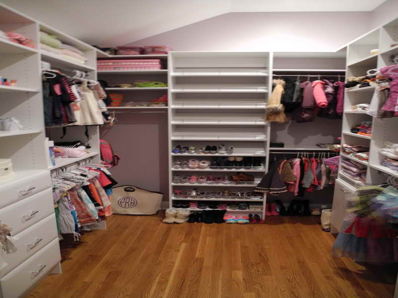 walk in closet ideas for kids photo - 9