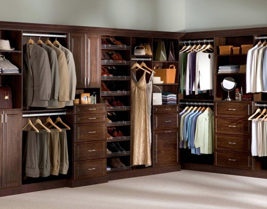 walk in closets by design photo - 10