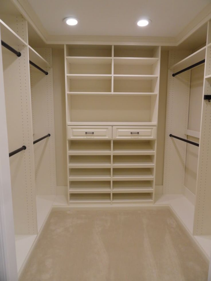 walk in closets by design photo - 6