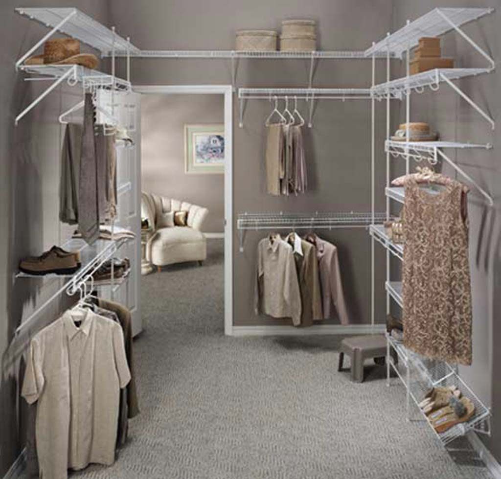 walk in linen closet design photo - 10