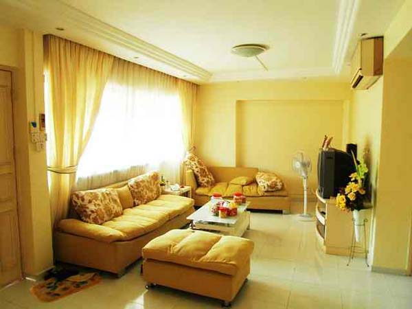 wall colour combination for small living room photo - 7