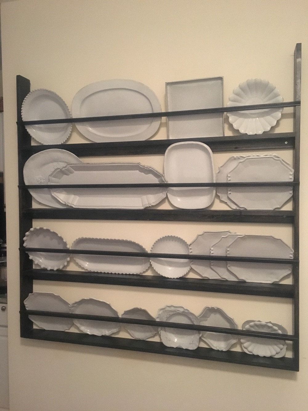 wall mounted plate shelves photo - 1