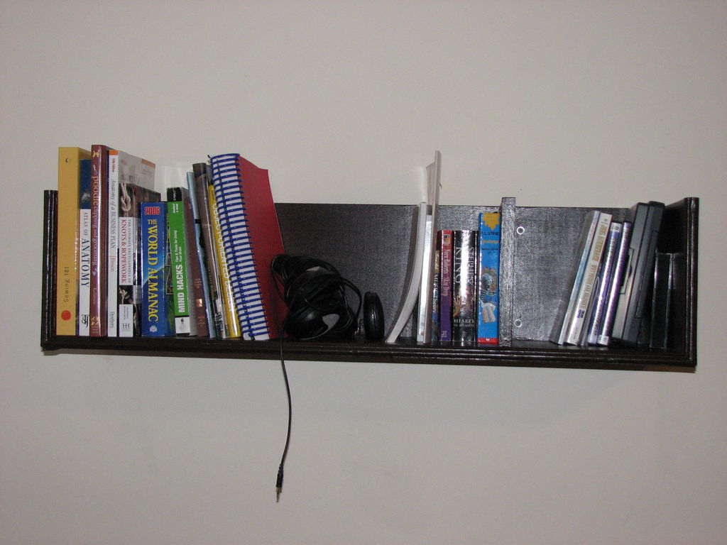 wall mounted shelves for books photo - 3